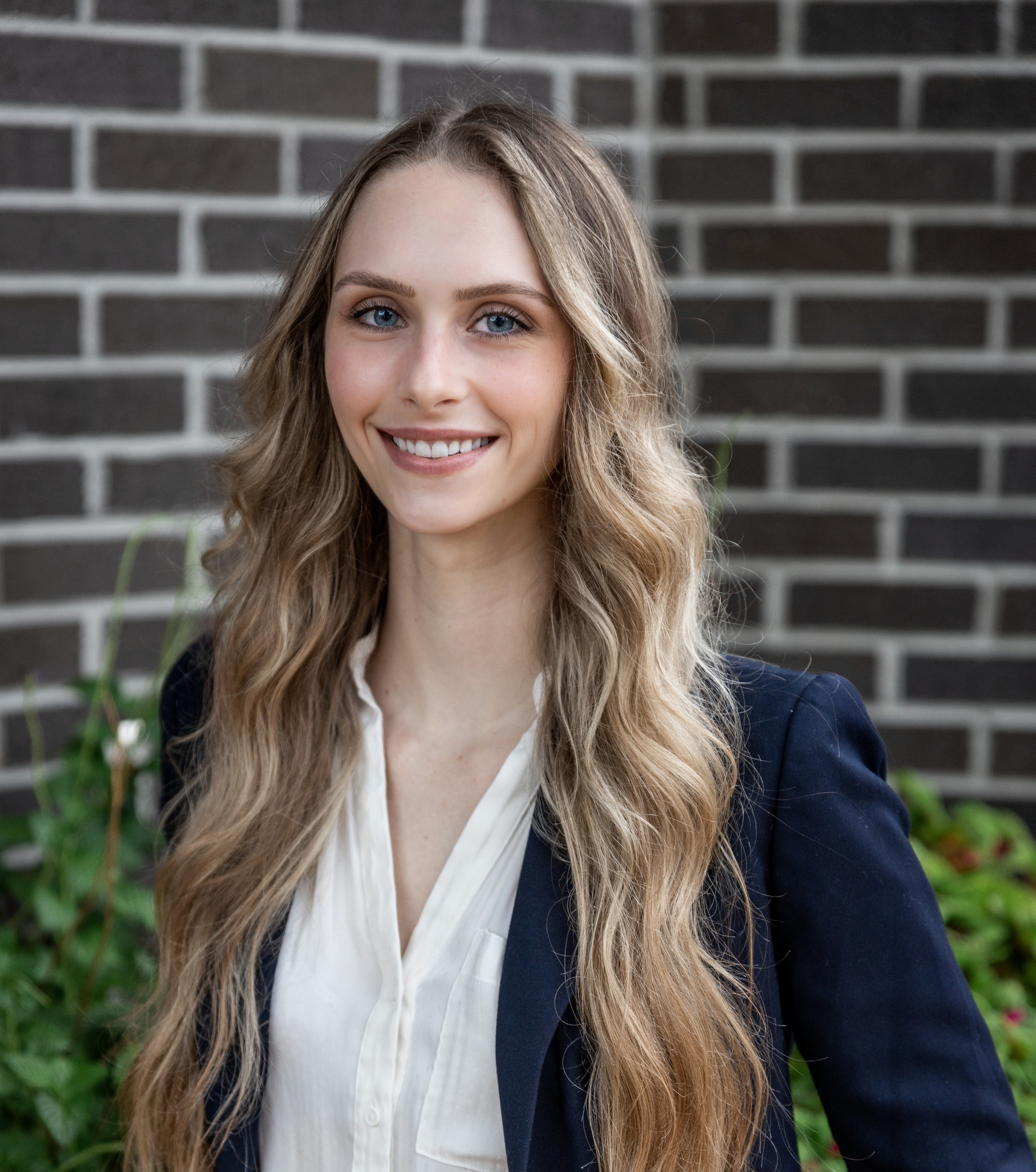 A headshot of Hannah Crandell