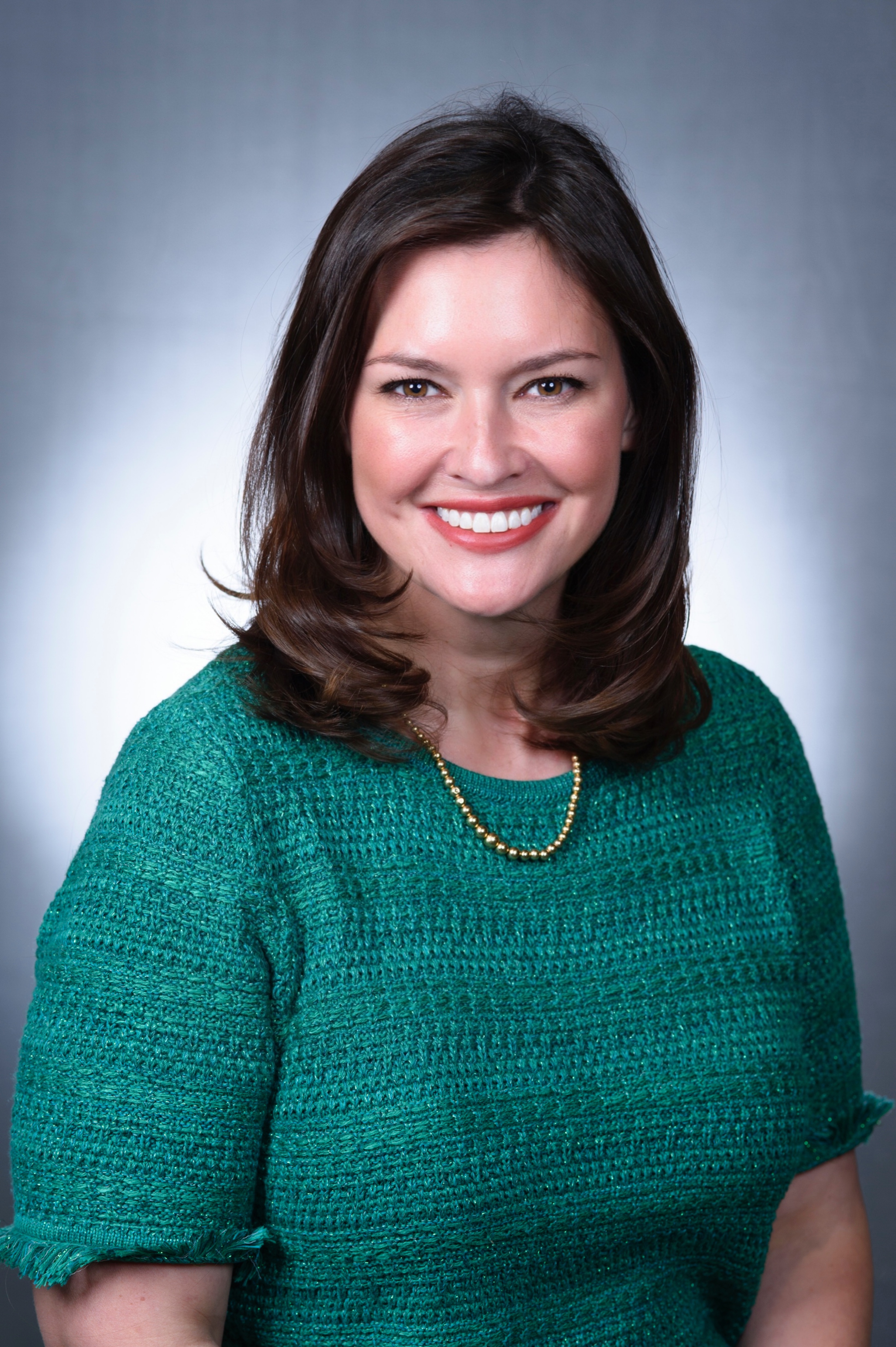 professional headshot of Helen Memoli