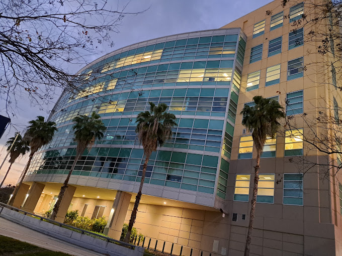 Exterior photo of Tampa General Hospital