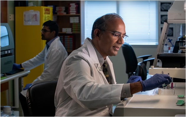 Researchers working in a medical lab.